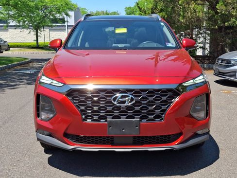 Used 2019 Hyundai Santa Fe AWD image 2