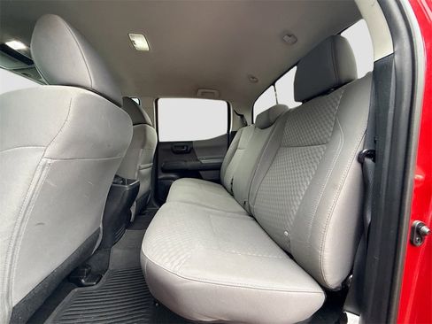 Used 2022 Toyota Tacoma SR image 24