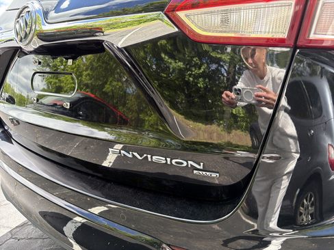 Used 2019 Buick Envision Essence AWD/4WD image 8