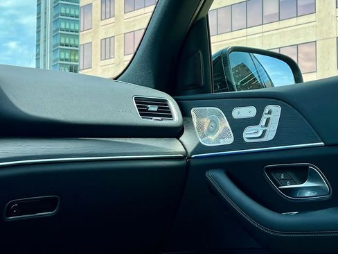 Certified 2025 Mercedes-Benz GLE 450 4MATIC image 13