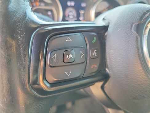 Used 2019 Jeep Wrangler Unlimited Sport S AWD/4WD image 23