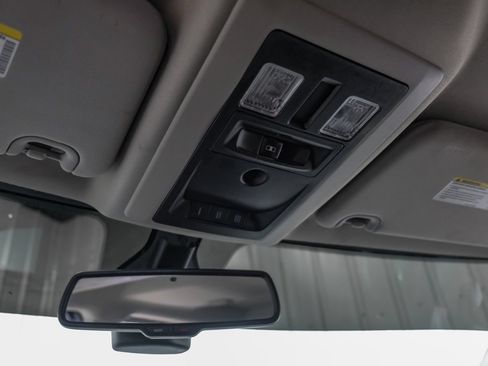 Used 2018 RAM 2500 Laramie w/ Sport Appearance Group AWD/4WD image 22