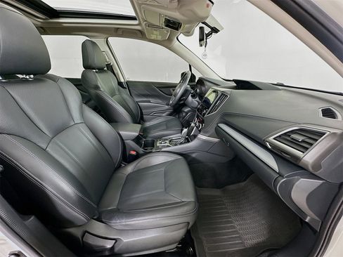 Used 2019 Subaru Forester Limited w/ Popular Package #3 image 31