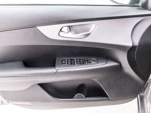 Used 2024 Kia Forte LXS FWD image 23
