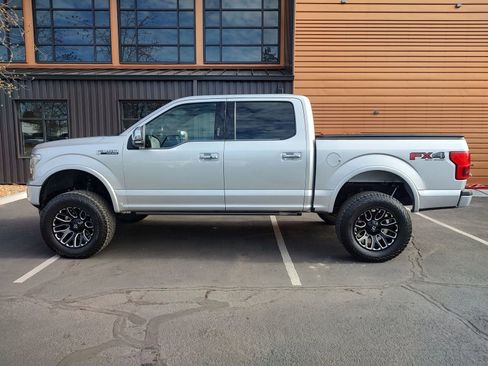 Used 2019 Ford F150 Platinum w/ Equipment Group 701A Luxury AWD/4WD image 2