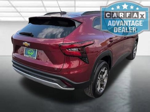 Certified 2025 Chevrolet Trax LT image 27