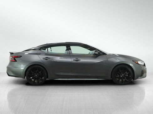 Used 2021 Nissan Maxima SR w/ Sport Mat Group image 6