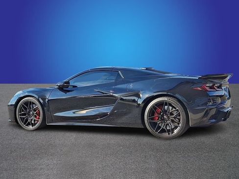 Used 2024 Chevrolet Corvette Z06 w/ Stealth Interior Trim Package RWD image 7
