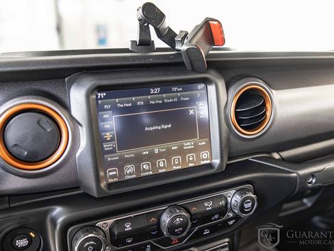 Used 2021 Jeep Gladiator Mojave image 24