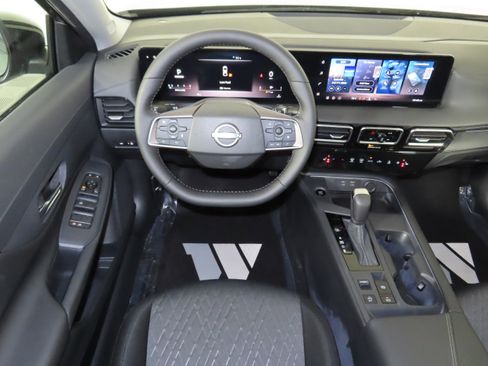 New 2026 Nissan Sentra SV image 5