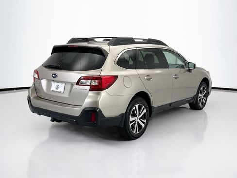 Used 2019 Subaru Outback 2.5i Limited AWD/4WD image 5