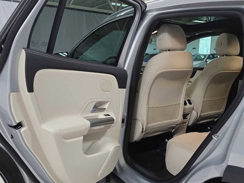 Certified 2026 Mercedes-Benz GLA 250 4MATIC image 15