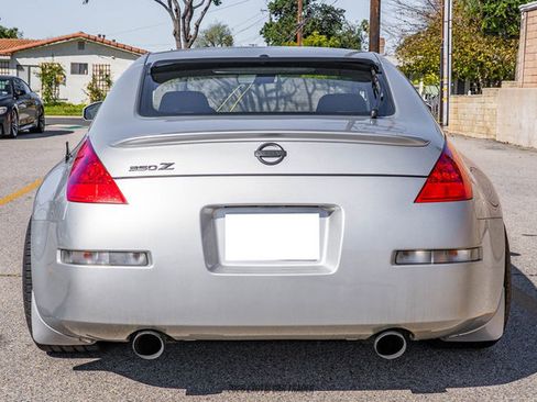 Used 2006 Nissan 350Z Coupe w/ (N93) Cargo Convenience Pkg RWD image 7