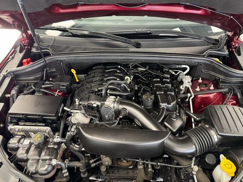 Used 2024 Dodge Durango GT image 39