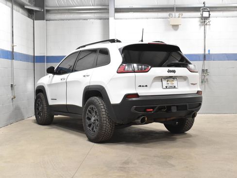 Used 2022 Jeep Cherokee Trailhawk AWD/4WD image 21