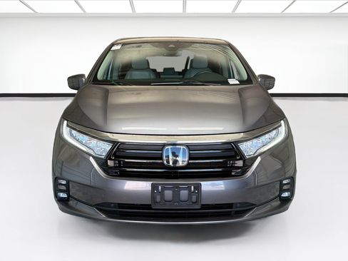 Used 2023 Honda Odyssey EX-L image 2
