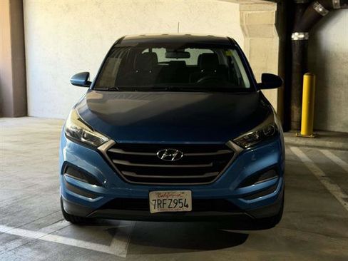 Used 2016 Hyundai Tucson SE FWD image 2