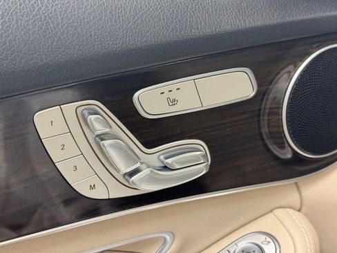 Used 2017 Mercedes-Benz C 300 4MATIC Sedan image 9