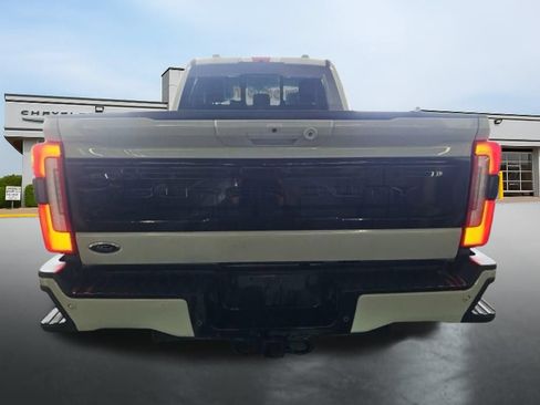 Used 2026 Ford F250 Platinum AWD/4WD image 6