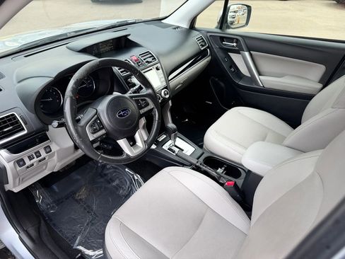 Used 2017 Subaru Forester 2.5i Limited image 11