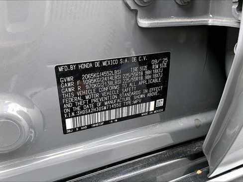 Certified 2025 Acura ADX AWD image 35