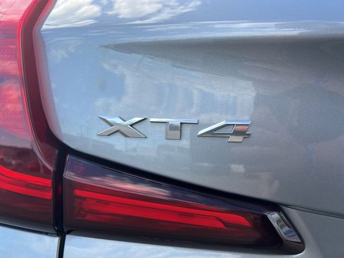 Certified 2024 Cadillac XT4 Premium Luxury AWD/4WD image 40