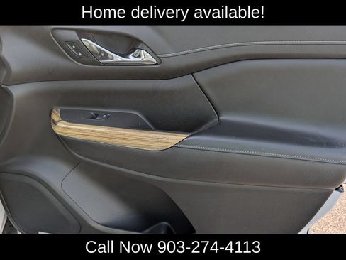 Used 2019 GMC Acadia Denali w/ Technology Package FWD image 39
