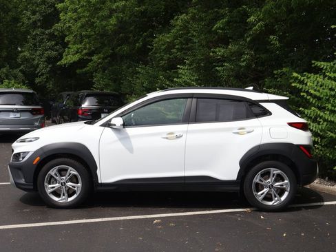 Used 2023 Hyundai Kona SEL AWD/4WD image 4