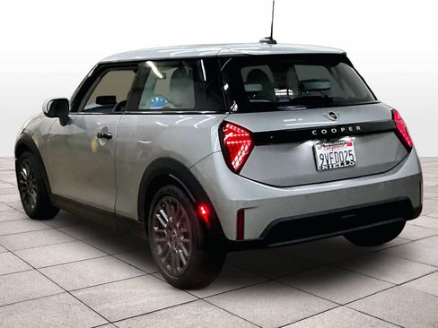 Certified 2025 MINI Cooper 2-Door Hardtop image 13