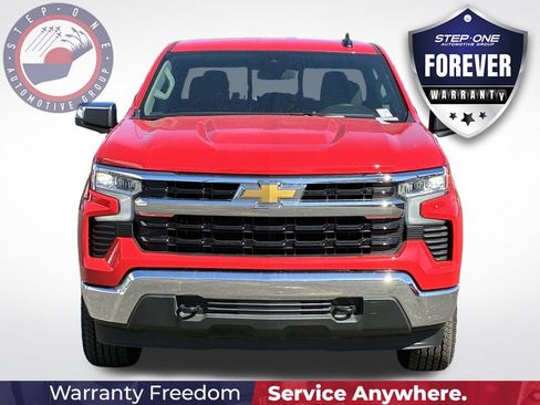 Used 2025 Chevrolet Silverado 1500 LT w/ Z71 Off-Road Package AWD/4WD image 10