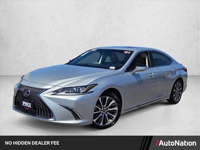 Used 2021 Lexus ES 300h w/ Premium Package
