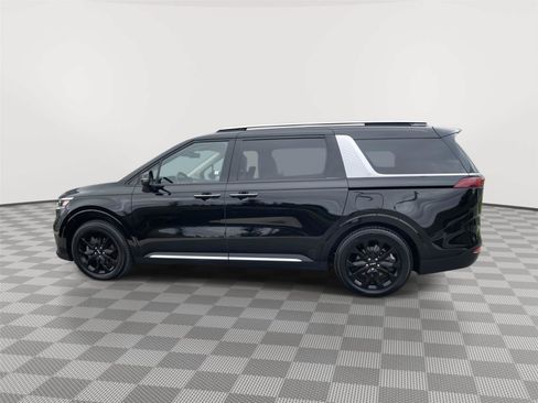 Used 2022 Kia Carnival SX Prestige FWD image 9