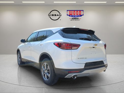 Used 2024 Chevrolet Blazer LT AWD/4WD image 4