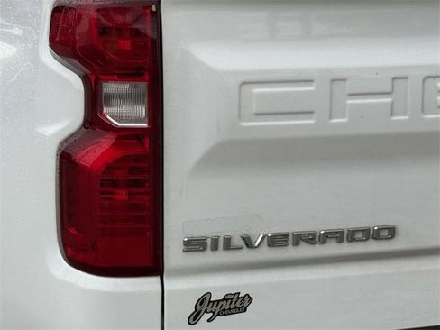 Used 2020 Chevrolet Silverado 1500 LT w/ All-Star Edition image 6