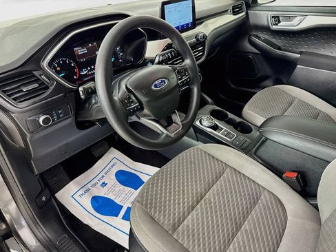 Used 2020 Ford Escape SE FWD image 10