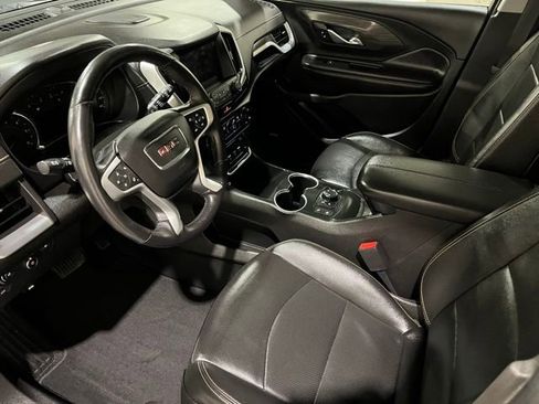 Used 2018 GMC Terrain SLT w/ Infotainment Package II AWD/4WD image 19