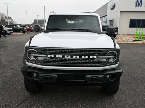 New 2025 Ford Bronco Badlands image 10