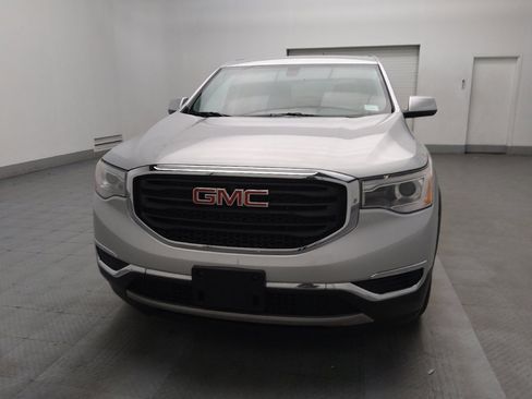 Used 2017 GMC Acadia SLE FWD image 15