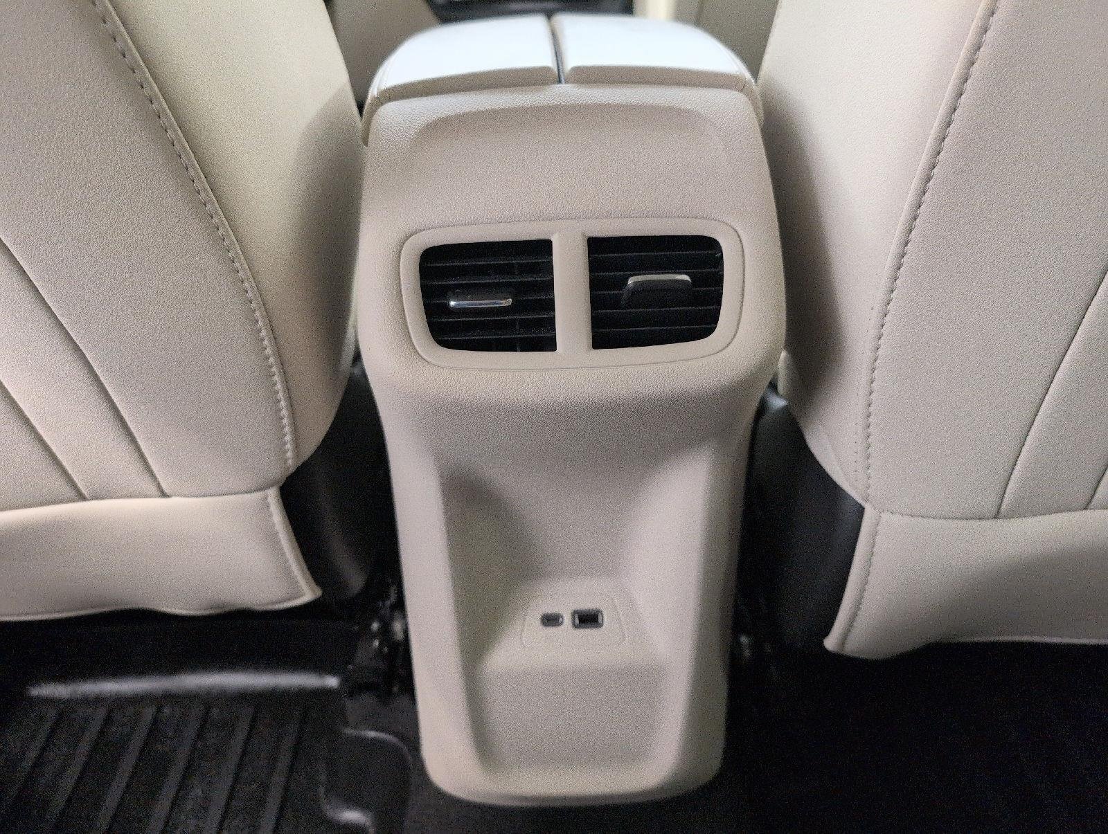 Used 2023 Buick Envision Preferred AWD/4WD image 22