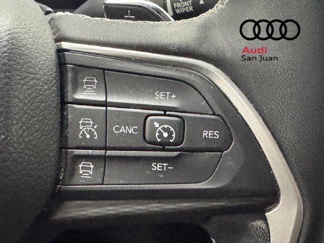 Used 2024 Jeep Grand Cherokee L Altitude AWD/4WD image 21
