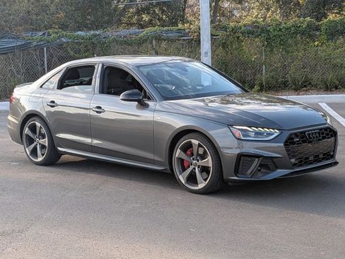 Used 2023 Audi A4 2.0T Premium Plus image 3