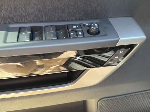 New 2026 Toyota Tundra Limited AWD/4WD image 13