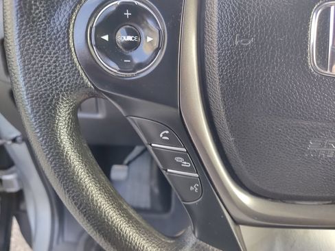 Used 2019 Honda Ridgeline Sport image 25