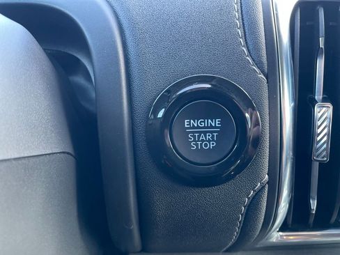 Used 2025 Ford Expedition Max Platinum image 15