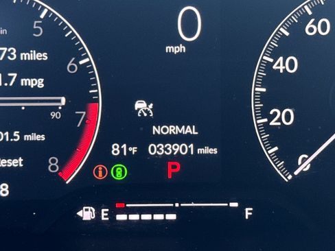 Used 2023 Honda Civic Sport image 20
