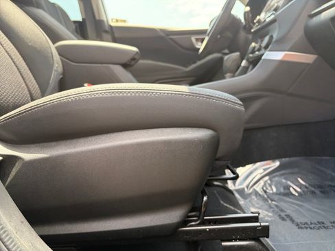 Certified 2023 Subaru Forester Premium AWD/4WD image 30