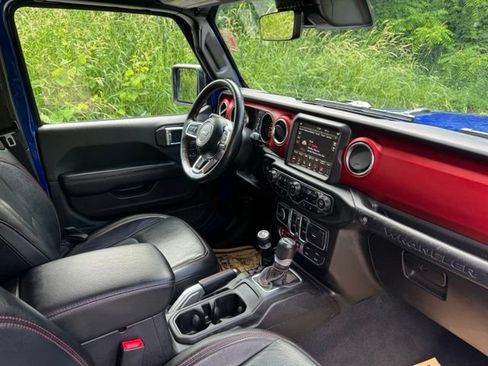 Used 2019 Jeep Wrangler Unlimited Rubicon AWD/4WD image 22