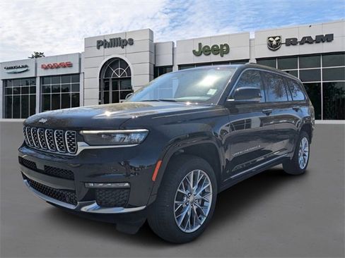 New 2025 Jeep Grand Cherokee L Summit w/ Luxury Tech Group V image 8