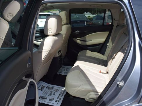 Used 2020 Buick Envision Essence w/ Experience Buick Package FWD image 37