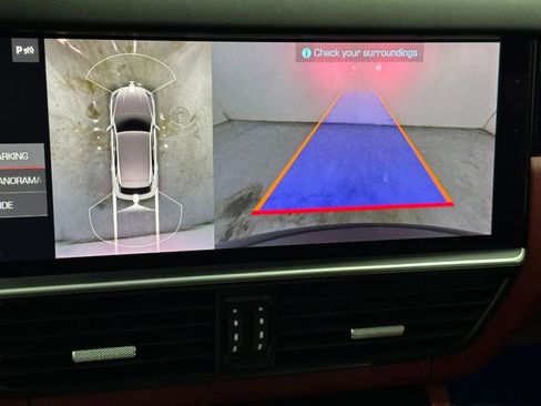 Used 2021 Porsche Cayenne S image 30